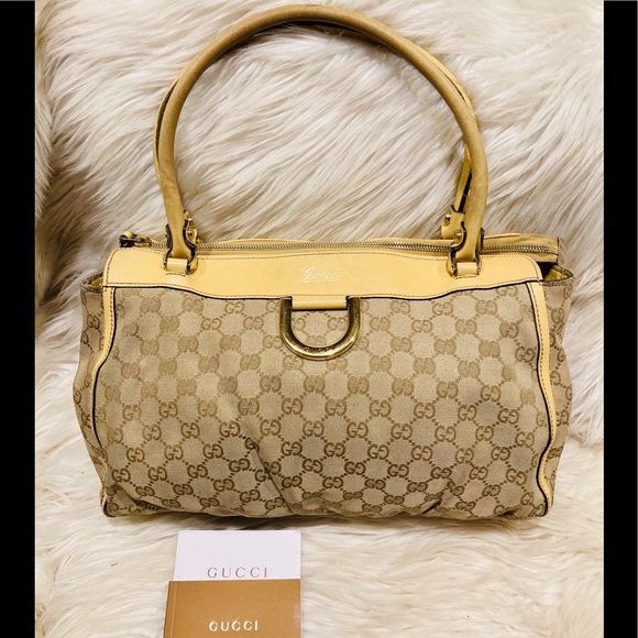Gucci Handbags - ON SALE!  Authentic Gucci Abbey Shoulder Bag 6.7g